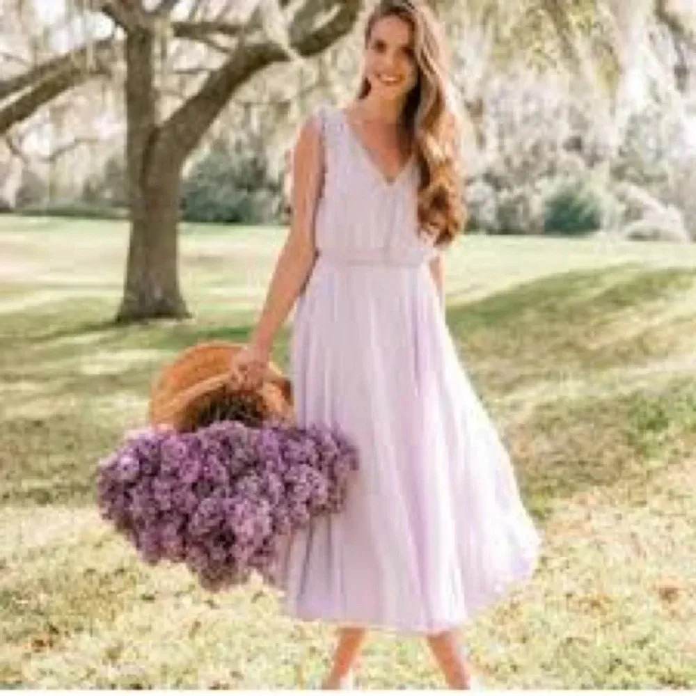 NWT Gal Meets Glam Hilary‎ Dress in Lilac